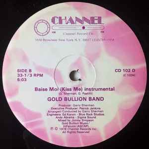 Baise Moi (Kiss Me) - Instrumental