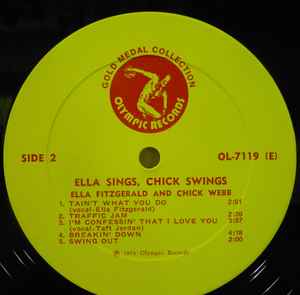 Sings Chick Swings