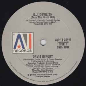 Giant Single D.J. Devilish (Turn This Disco Hot)