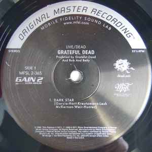 Live / Dead
