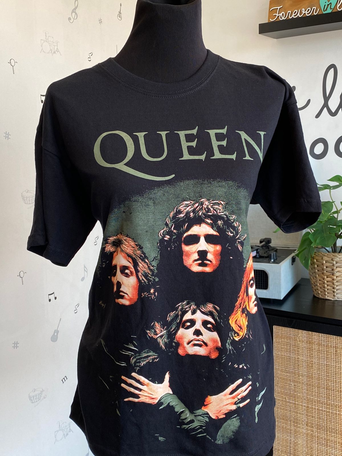 Camiseta Queen